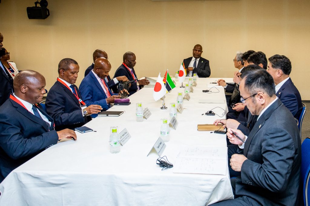 Presidente-da-Republica-recebe-o-Presidente-da-Mitsui-a-margem-da-9a-Conferencia-Internacional-de-Toquio-para-o-Desenvolvimento-de-Africa-TICAD-9-4