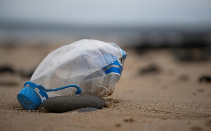 Plastic.afp_