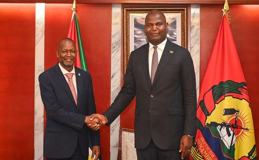 Presidente-da-Republica-mantem-encontro-de-trabalho-com-o-Secretario-Executivo-da-SADC-1