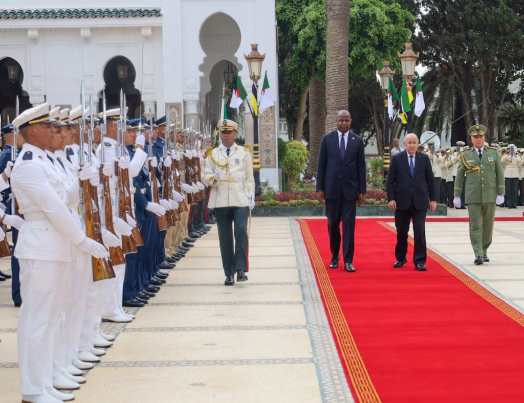 Presidentes-de-Mocambique-e-da-Argelia-lideram-as-conversacoes-bilaterais-entre-os-governos-dos-dois-paises-10-1