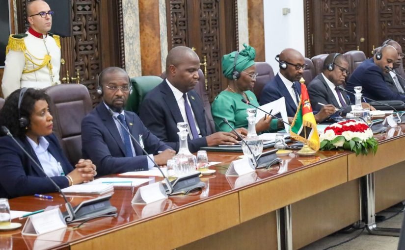 Presidentes-de-Mocambique-e-da-Argelia-lideram-as-conversacoes-bilaterais-entre-os-governos-dos-dois-paises-5-1