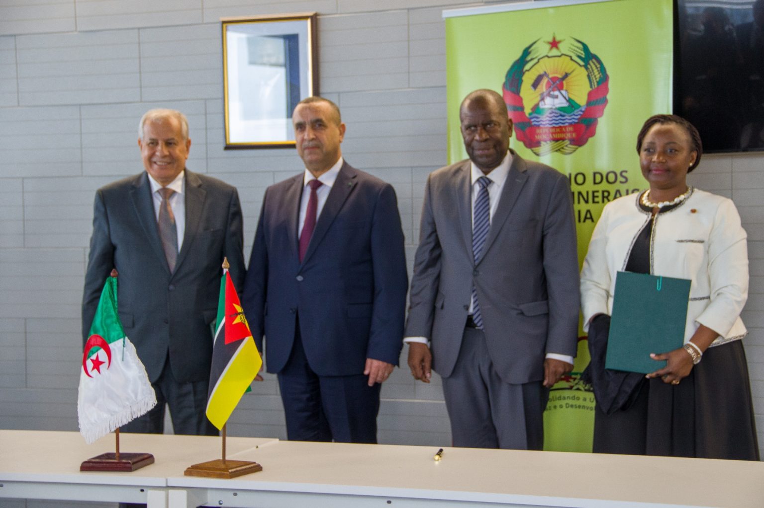 Mozambique and Algeria sign agreement on energy – AIM report