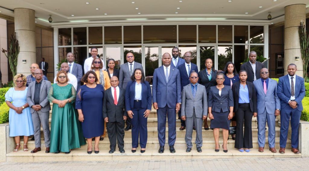 Presidente-da-Republica-recebe-saudacao-da-classe-docente-por-ocasiao-do-44.o-aniversario-da-Organizacao-Nacional-dos-Professores-ONP-celebrado-a-12-de-Outubro-2