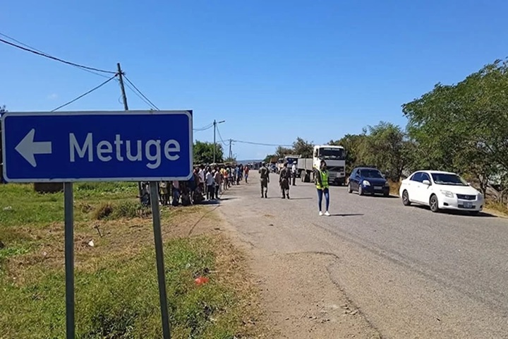 Mozambique: Impire residents flee as armed groups pass nearby