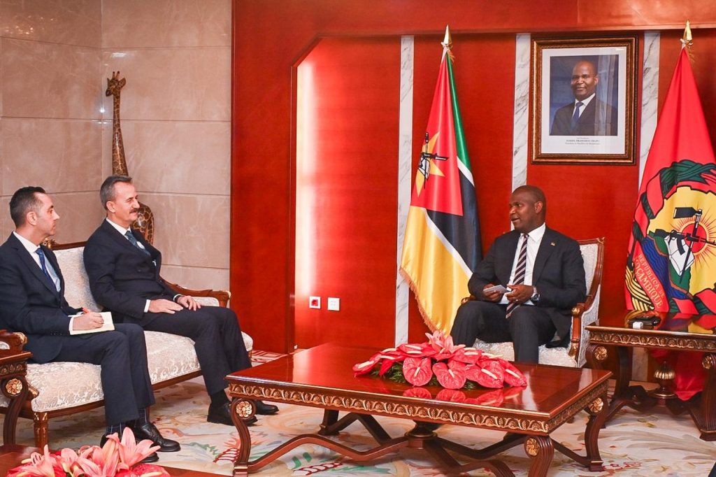 Presidente-da-Republica-recebe-em-audiencia-o-Secretário-da-Indústria-de-Defesa-da-Turquia-7